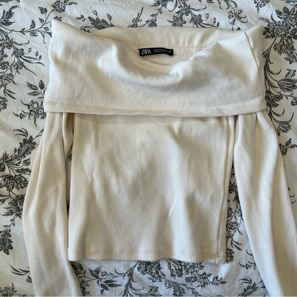 Zara Ribbed Off the Shoulder Long Sleeve